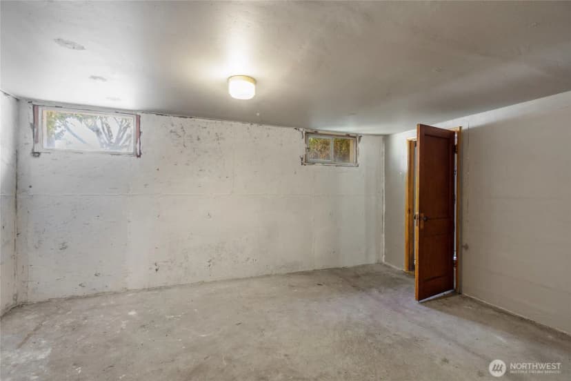 Property photo for 1403 Nw 59th Street, Seattle photo 24