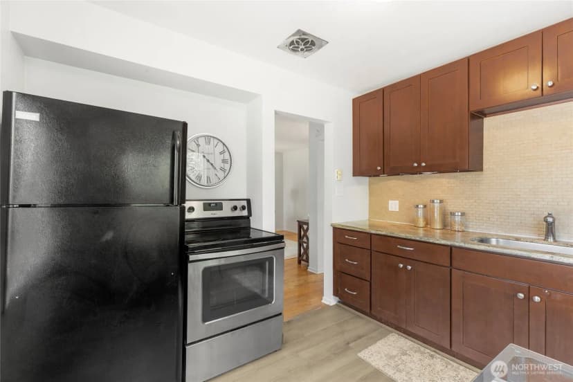 Property photo for 1403 Nw 59th Street, Seattle photo 13