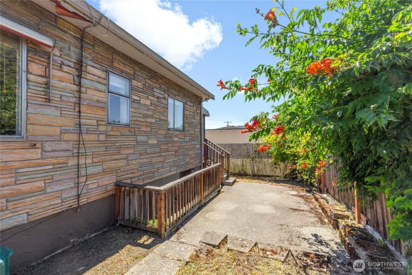 Property photo for 1403 Nw 59th Street, Seattle photo 28