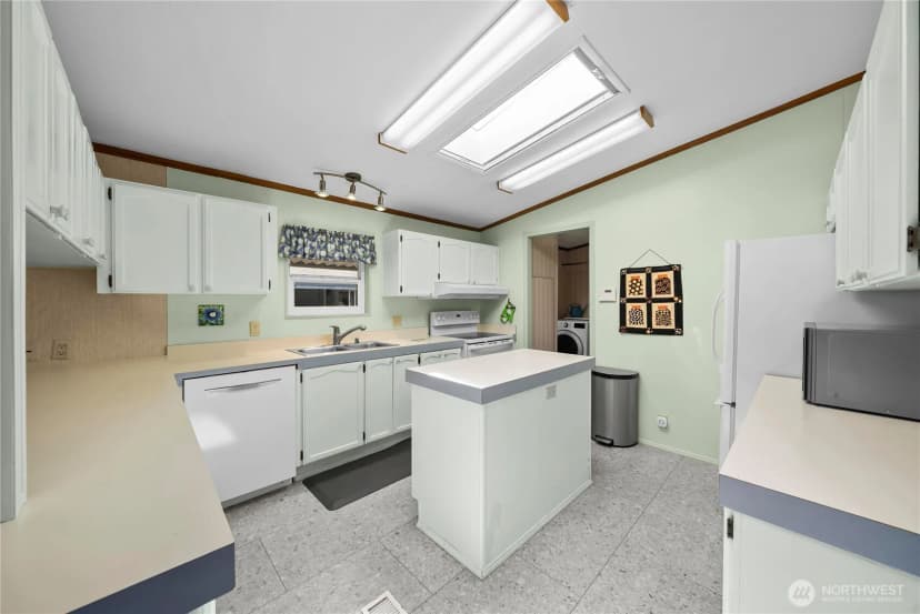 Property photo for 3611 I Street Ne #244, Auburn photo 11