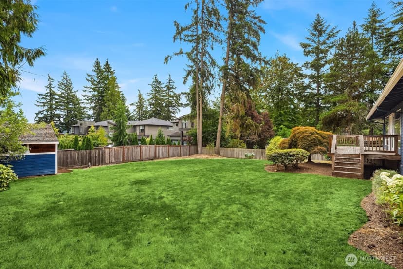 Property photo for 924 179th Court Ne, Bellevue photo 21