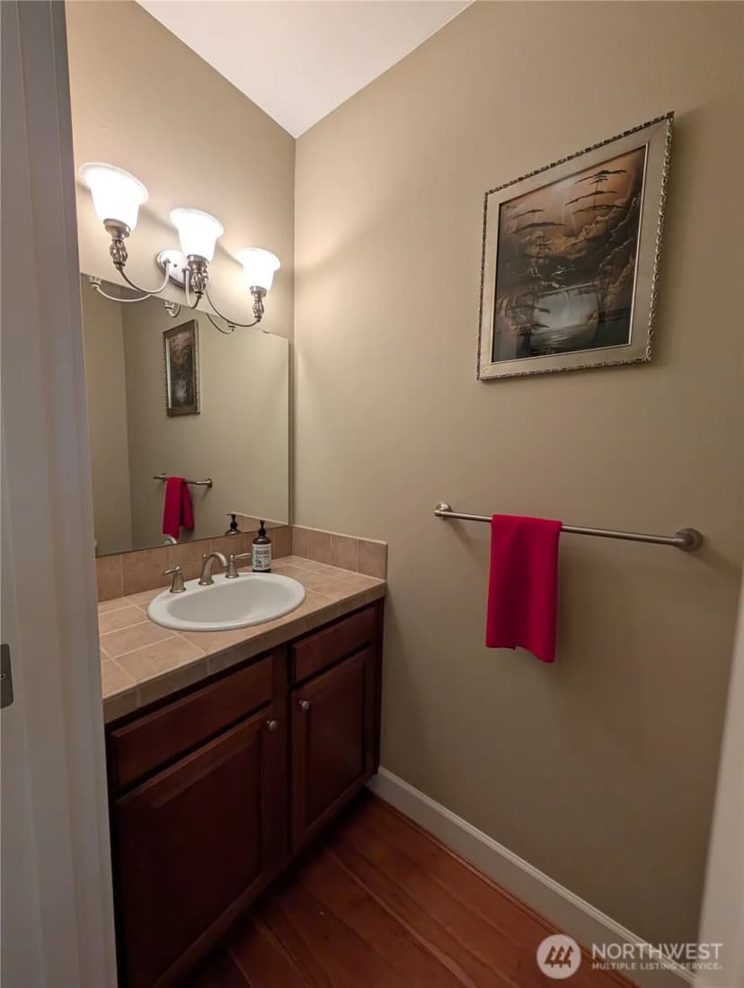 Property photo for 3882 Cameron Drive Ne, Lacey photo 9