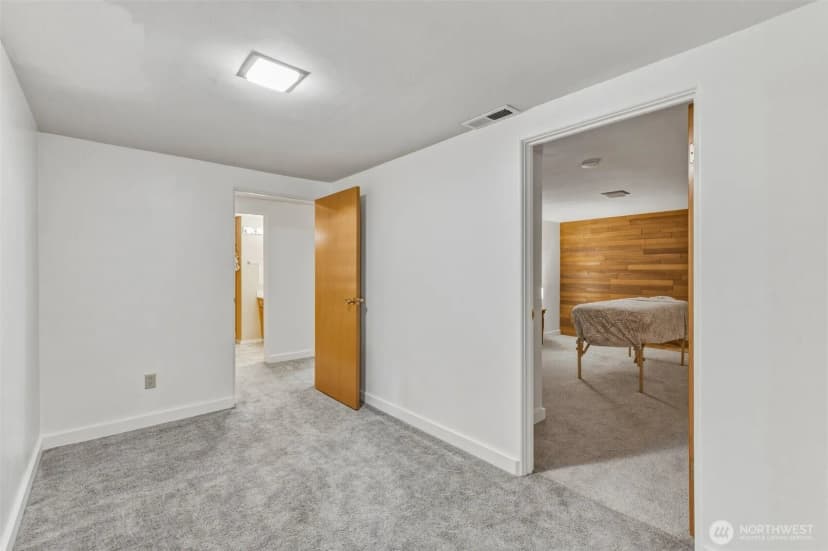 Property photo for 135 Victoria Street, Longview photo 20