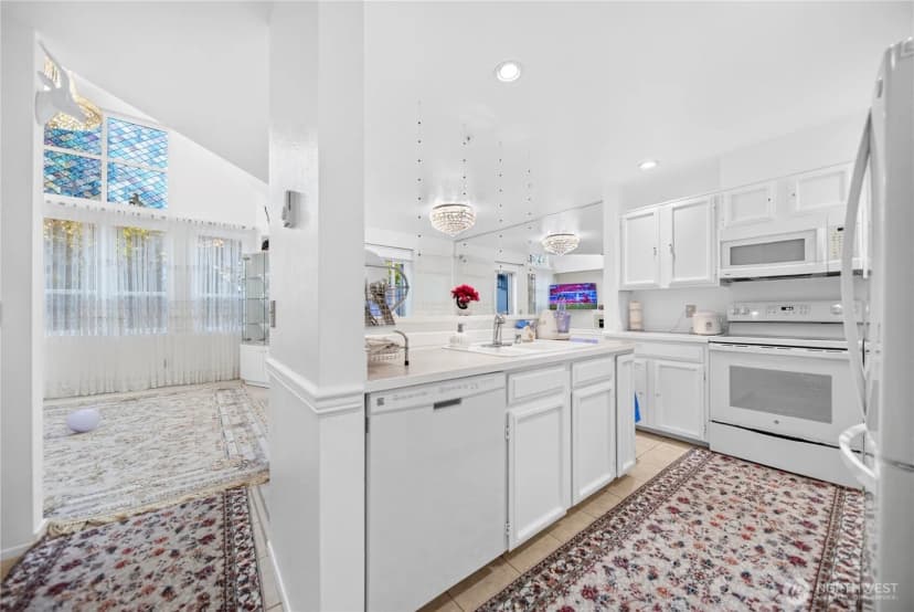 Property photo for 6707 S 239th Street #d104, Kent photo 4