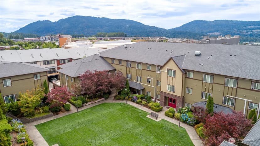 Property photo for 973 Ne Ingram Street #a-303, Issaquah photo 3