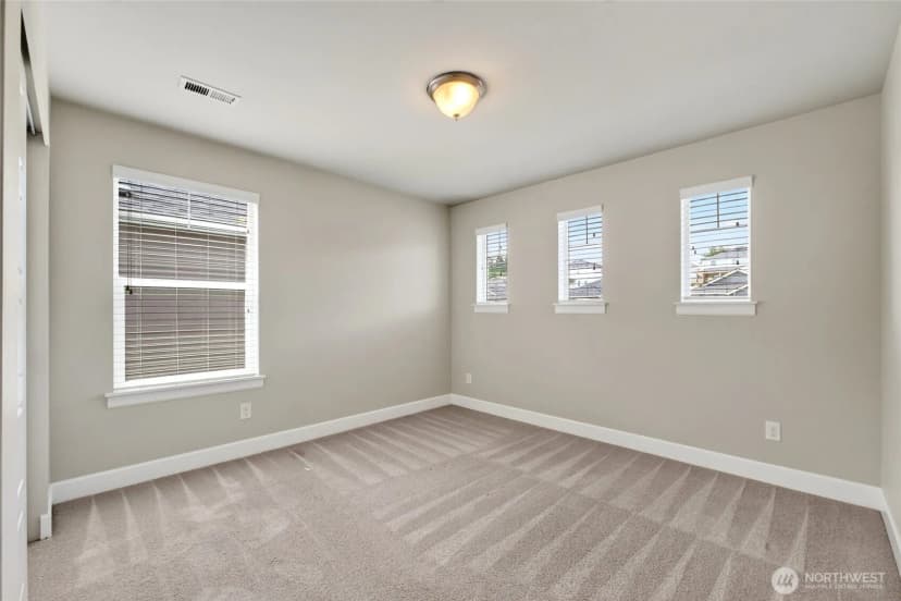 Property photo for 30160 61st Avenue S, Auburn photo 28