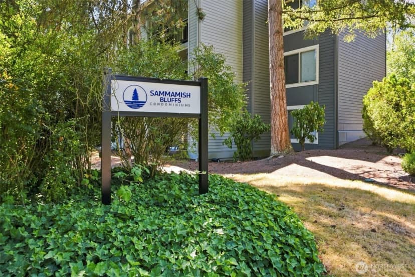 Property photo for 4641 W Lake Sammamish Parkway Se #f305, Issaquah photo 38