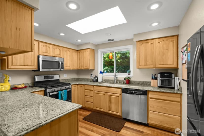 Property photo for 7409 207th Avenue E, Bonney Lake photo 6