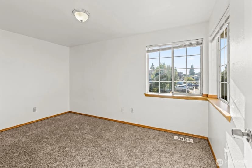 Property photo for 26338 127th Avenue Se, Kent photo 20