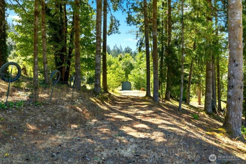 Property photo for 1011 Nw 405th Street, Woodland photo 35