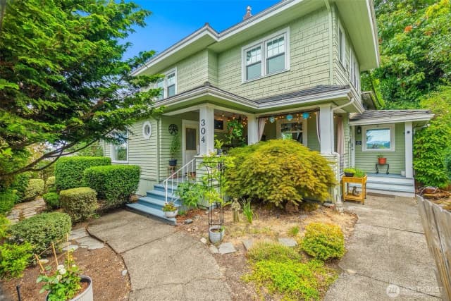 Property photo for 304 Scenic Way, Kent