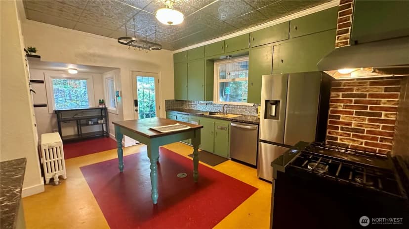 Property photo for 304 Scenic Way, Kent photo 17