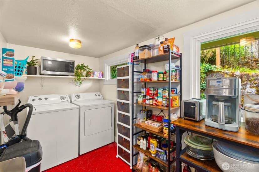 Property photo for 304 Scenic Way, Kent photo 21