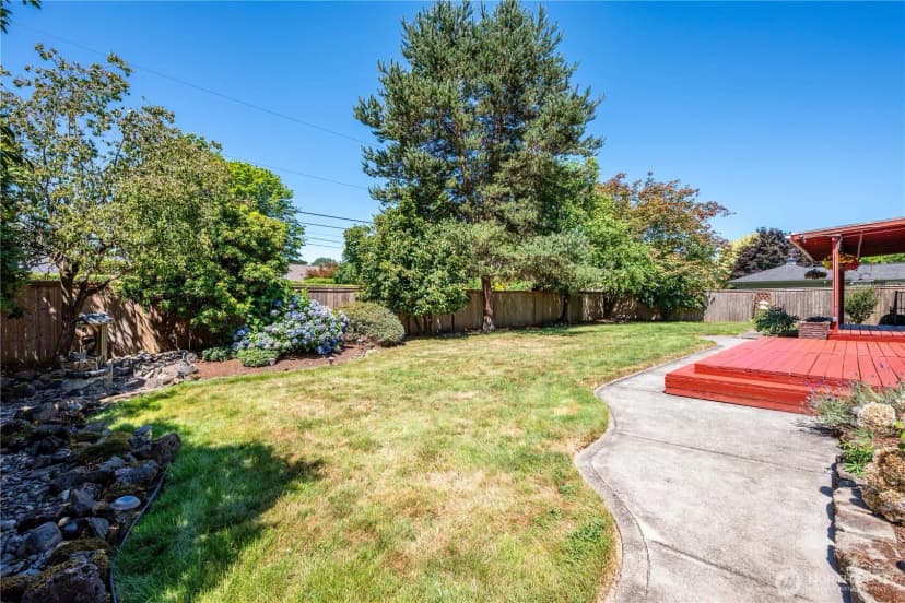 Property photo for 1327 18th Avenue, Longview photo 36