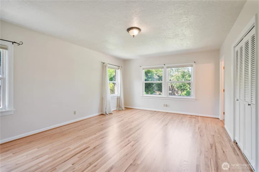 Property photo for 1327 18th Avenue, Longview photo 13