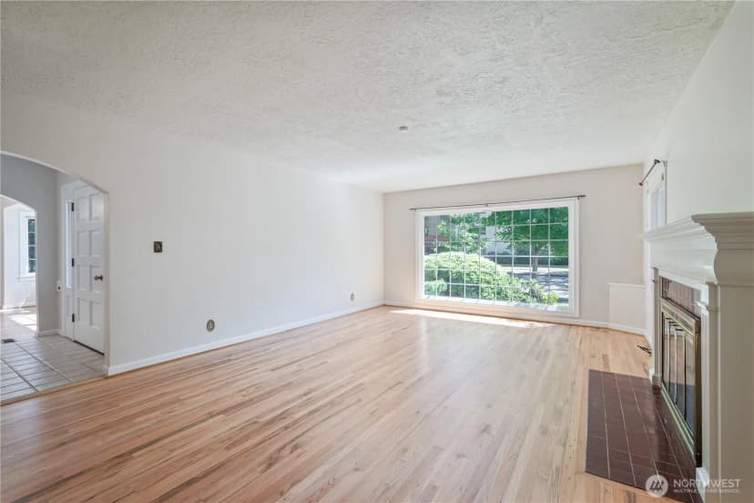 Property photo for 1327 18th Avenue, Longview photo 6