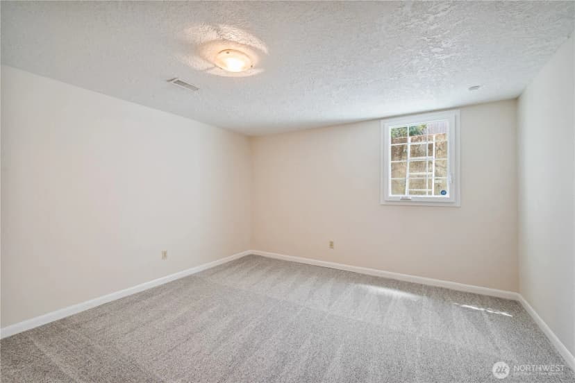 Property photo for 1327 18th Avenue, Longview photo 28