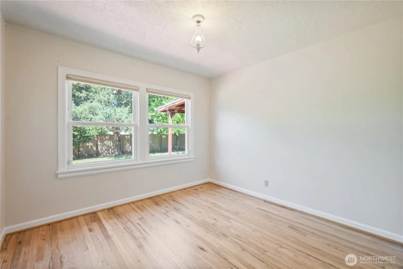 Property photo for 1327 18th Avenue, Longview photo 16