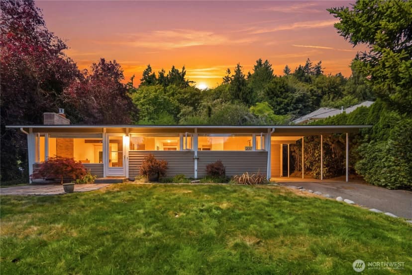 Property photo for 12017 93rd Avenue Ne, Kirkland