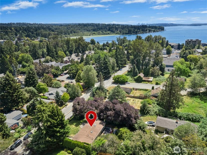 Property photo for 12017 93rd Avenue Ne, Kirkland photo 22