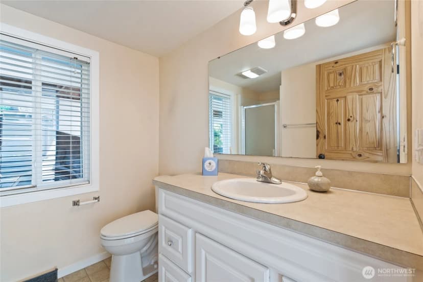 Property photo for 303 Church Avenue, Mukilteo photo 10