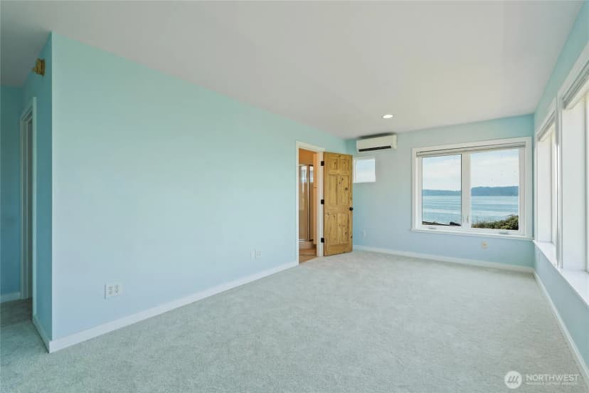 Property photo for 303 Church Avenue, Mukilteo photo 17
