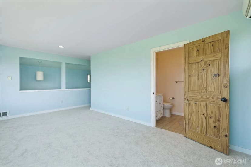Property photo for 303 Church Avenue, Mukilteo photo 19