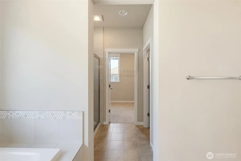 Property photo for 2412 Ne Bounderstone Court, Poulsbo photo 12