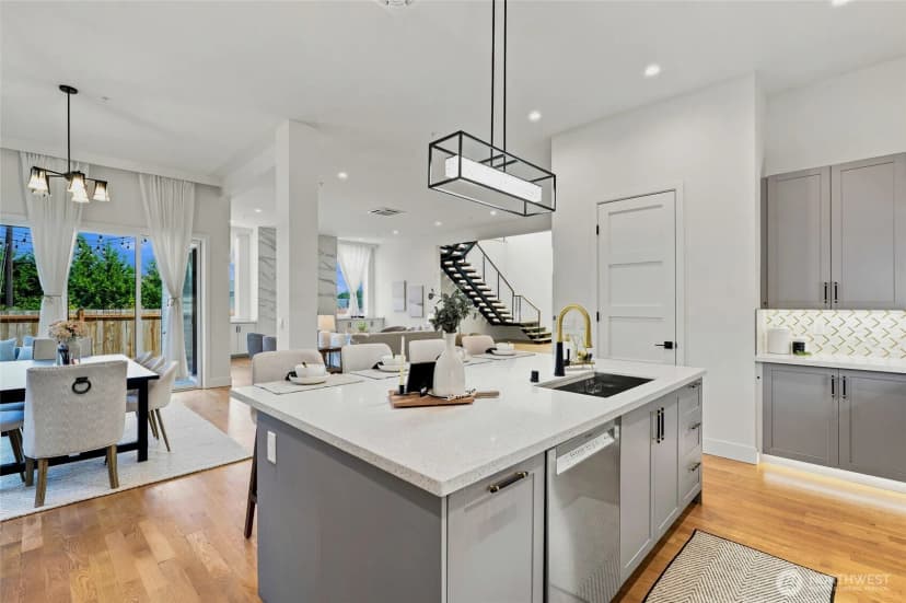 Property photo for 3001 225th Place Sw, Brier photo 16