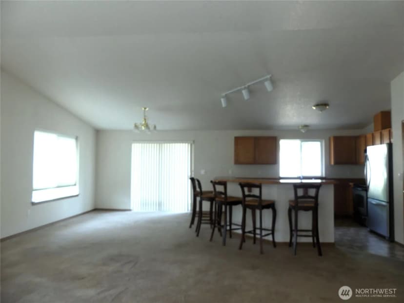 Property photo for 1320 Ashland Street, Kalama photo 6