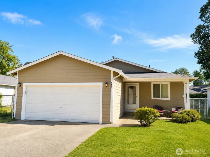 Property photo for 226 166th St E, Spanaway photo 14