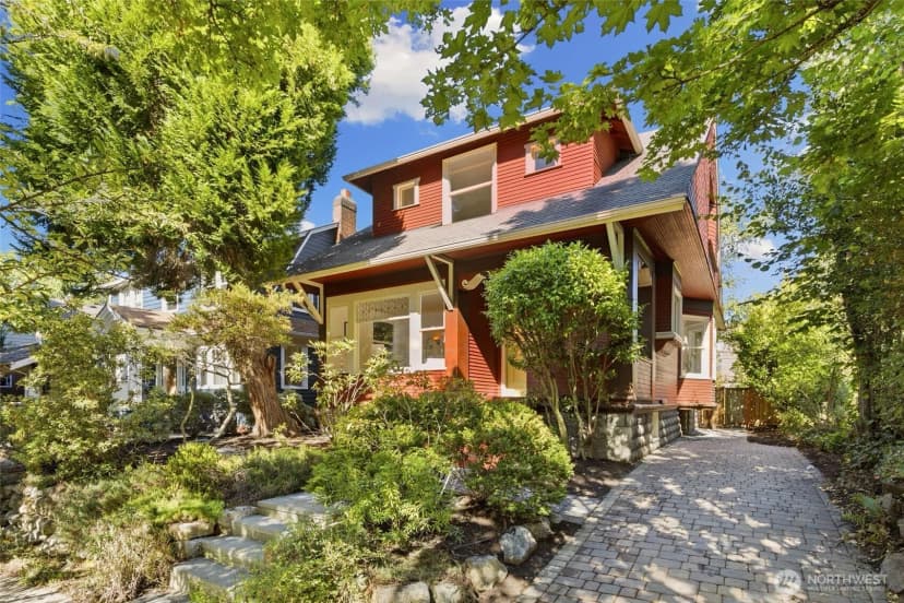 Property photo for 5246 12th Avenue Ne, Seattle