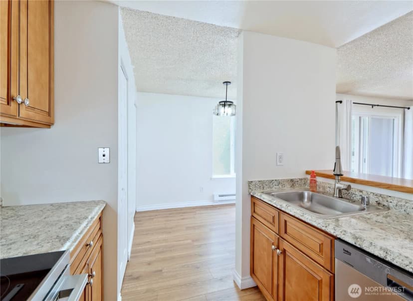 Property photo for 4601 Sw 320th St #e4, Federal Way photo 11