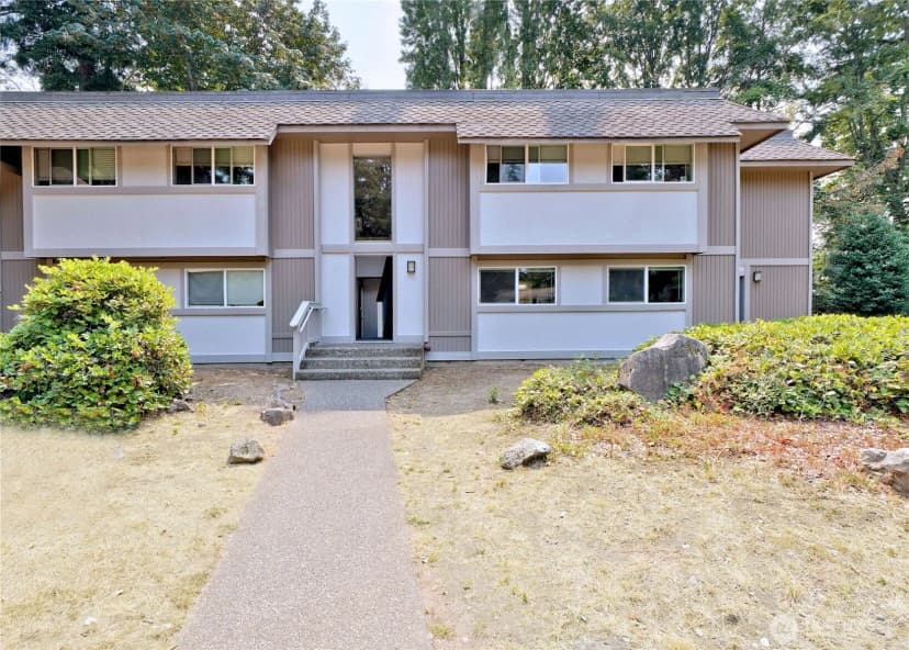 Property photo for 4601 Sw 320th St #e4, Federal Way photo 24