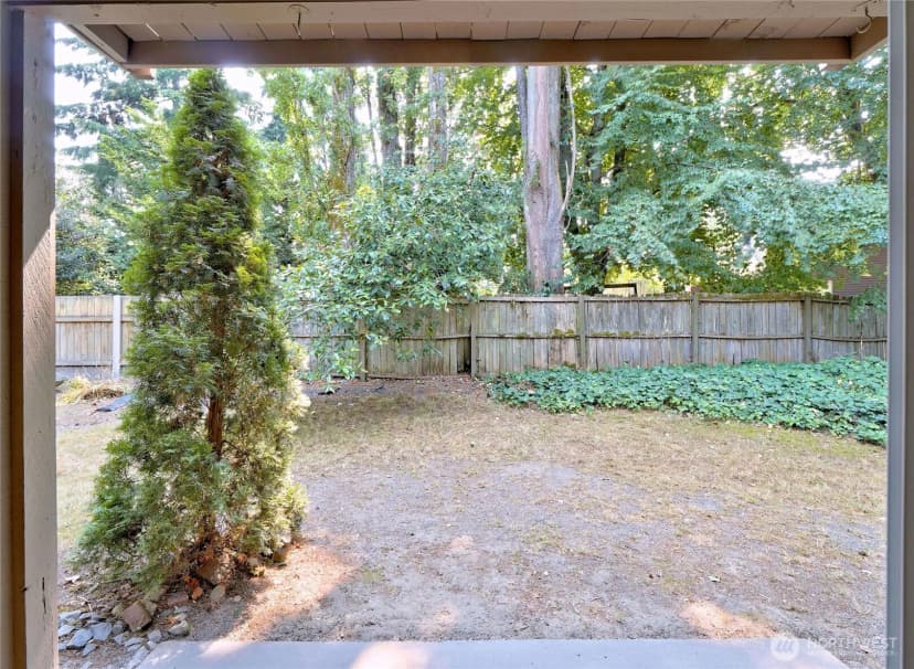 Property photo for 4601 Sw 320th St #e4, Federal Way photo 17