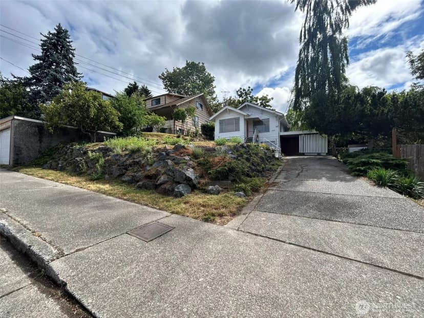 Property photo for 6538 51st Avenue S, Seattle