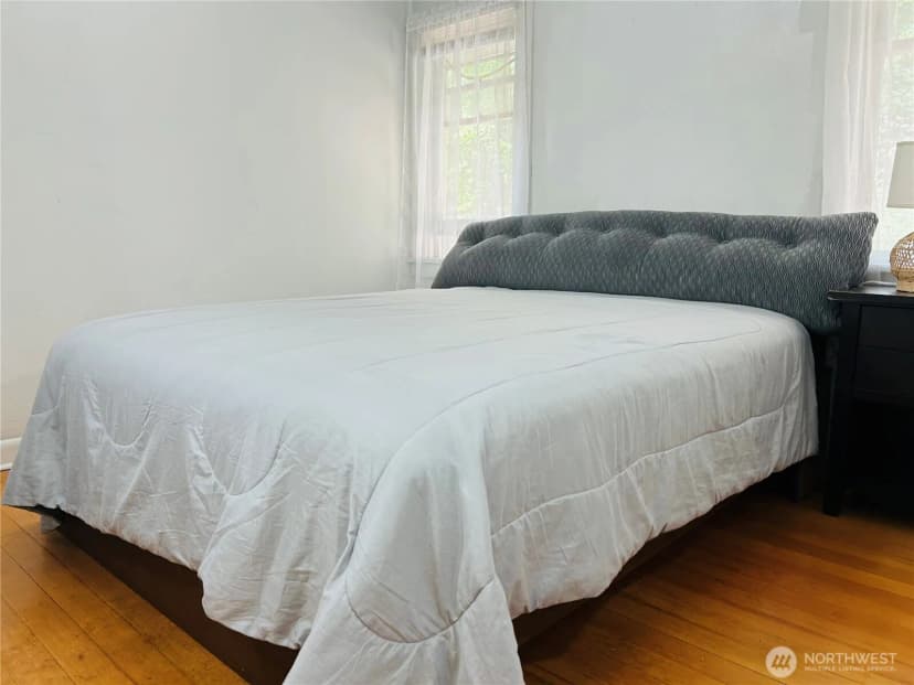 Property photo for 6538 51st Avenue S, Seattle photo 33