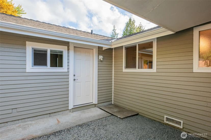 Property photo for 23105 32nd Avenue W, Brier photo 26