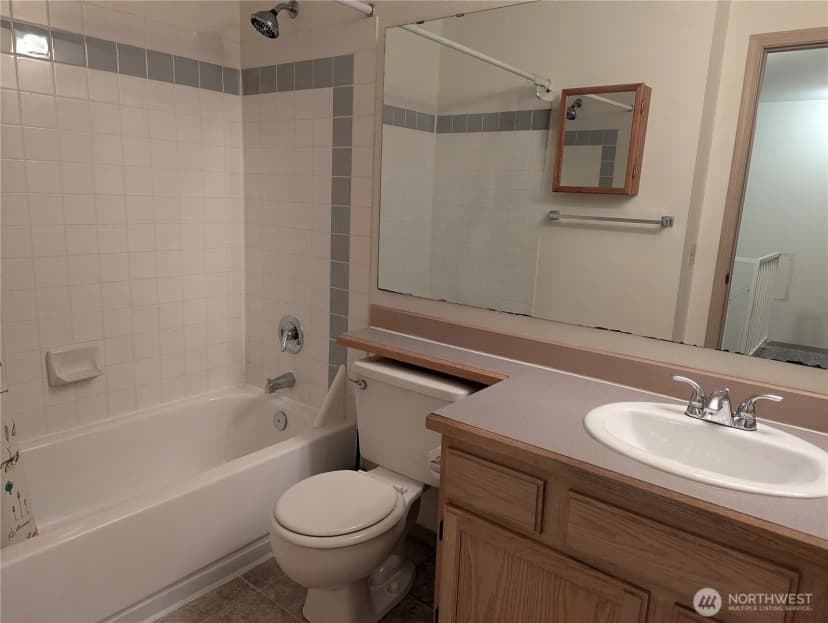 Property photo for 9825 18th Avenue W #e4, Everett photo 11