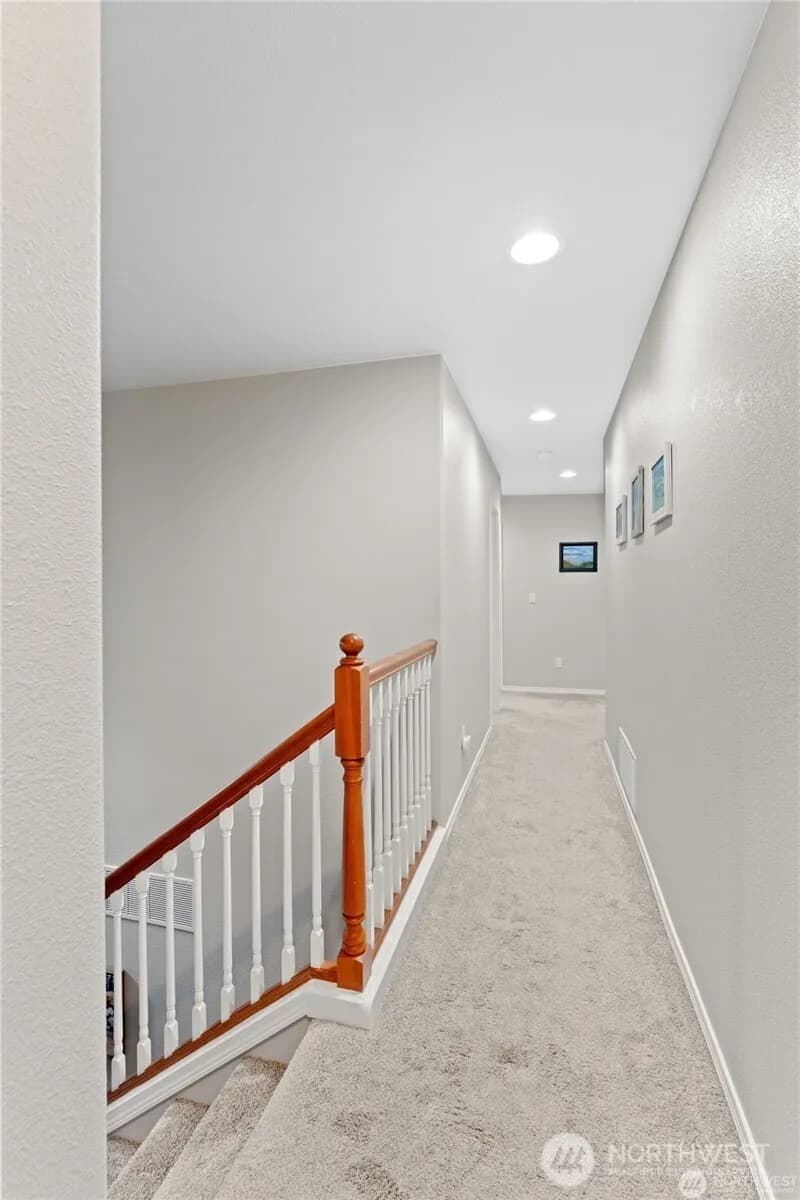 Property photo for 7123 Prism Street Se, Lacey photo 13