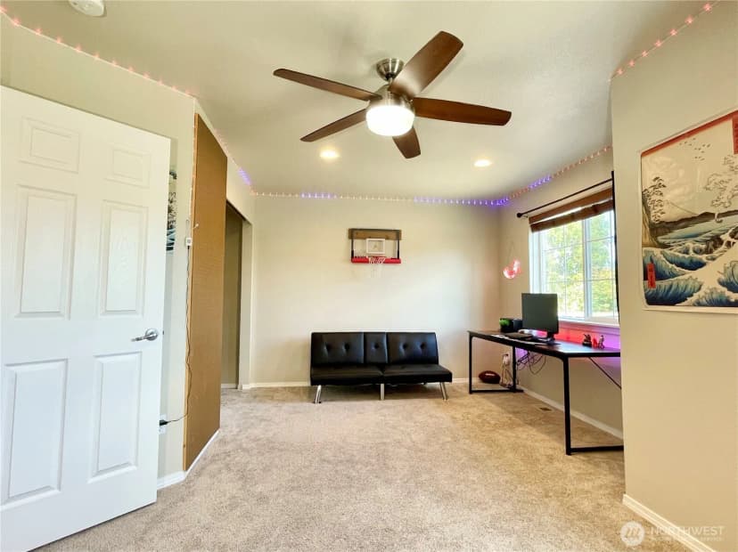 Property photo for 7123 Prism Street Se, Lacey photo 25