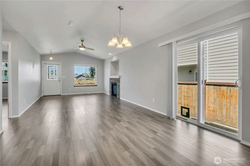 Property photo for 268 S Cottage Street, Buckley photo 8