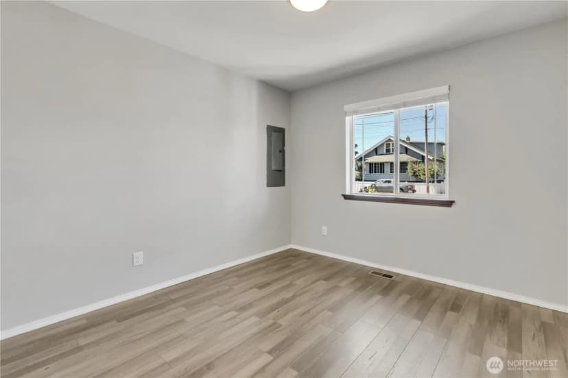 Property photo for 268 S Cottage Street, Buckley photo 16