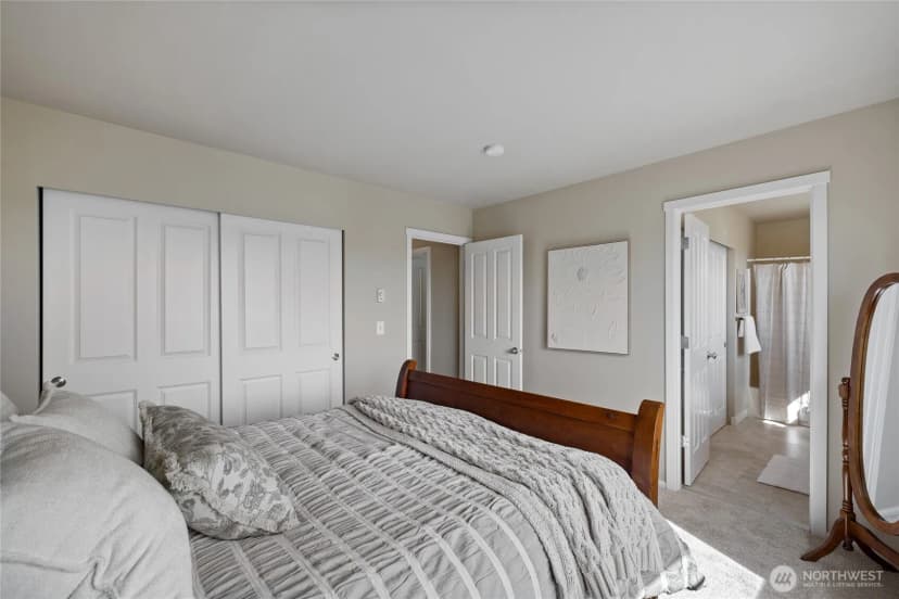 Property photo for 7722 39th Avenue S, Seattle photo 24