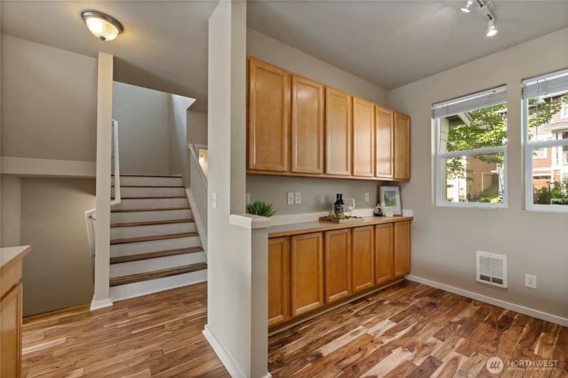 Property photo for 7722 39th Avenue S, Seattle photo 11