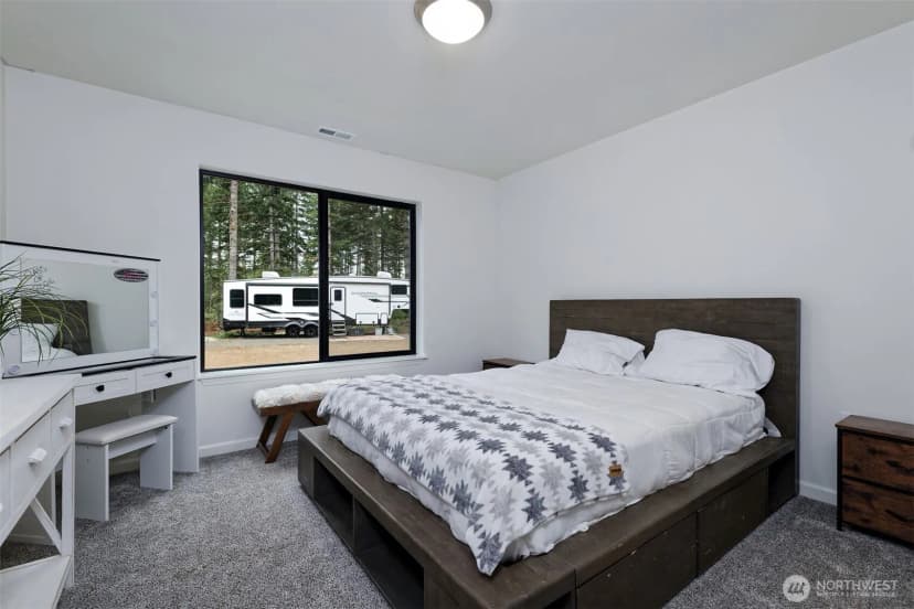 Property photo for 19 Raven Lane, Elma photo 19