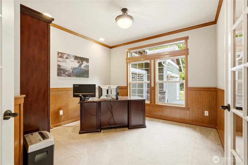 Property photo for 19826 3rd Avenue Nw, Arlington photo 16