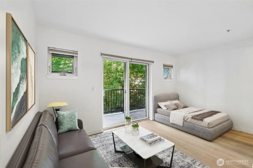 Property photo for 12345 Roosevelt Way Ne #306, Seattle photo 7