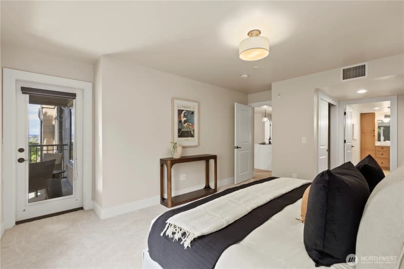 Property photo for 745 Bellevue Avenue E #206, Seattle photo 22
