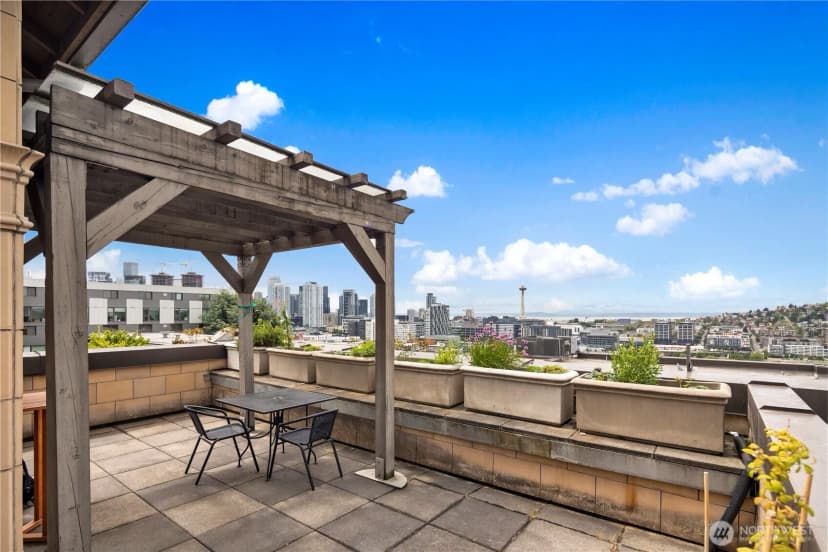 Property photo for 745 Bellevue Avenue E #206, Seattle photo 32
